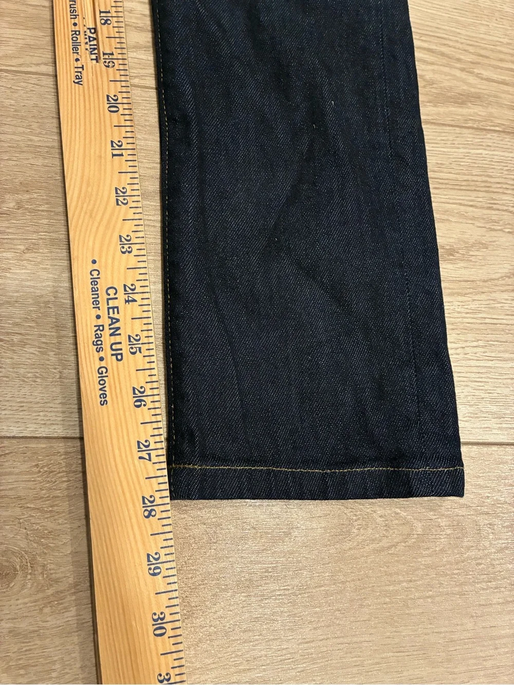 J. Crew Men’s 250 Skinny Fit Stretch on Demand Jean Japanese Denim Size 28x28